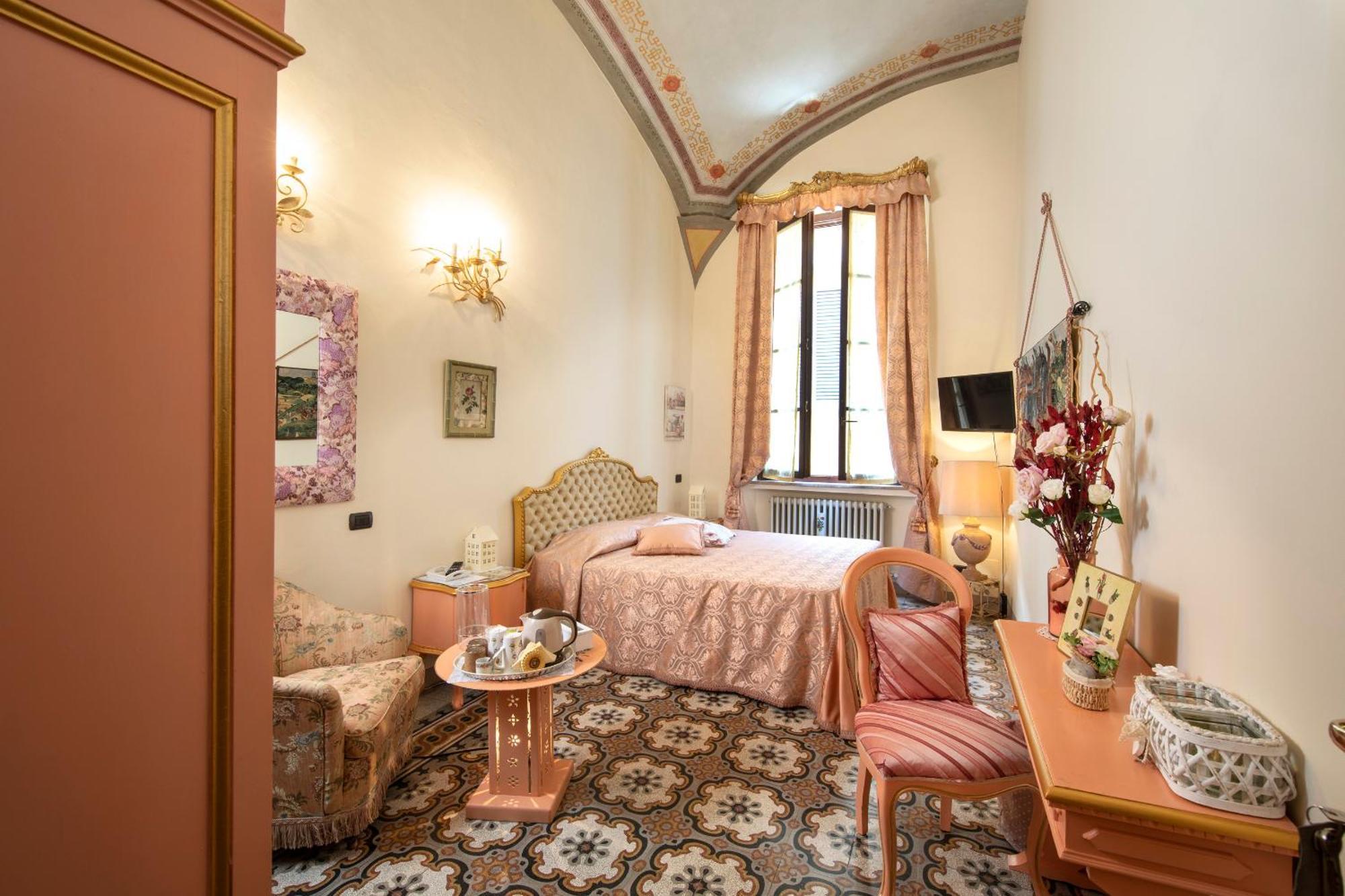Antica Dimora Del Buongoverno Siena Exterior photo